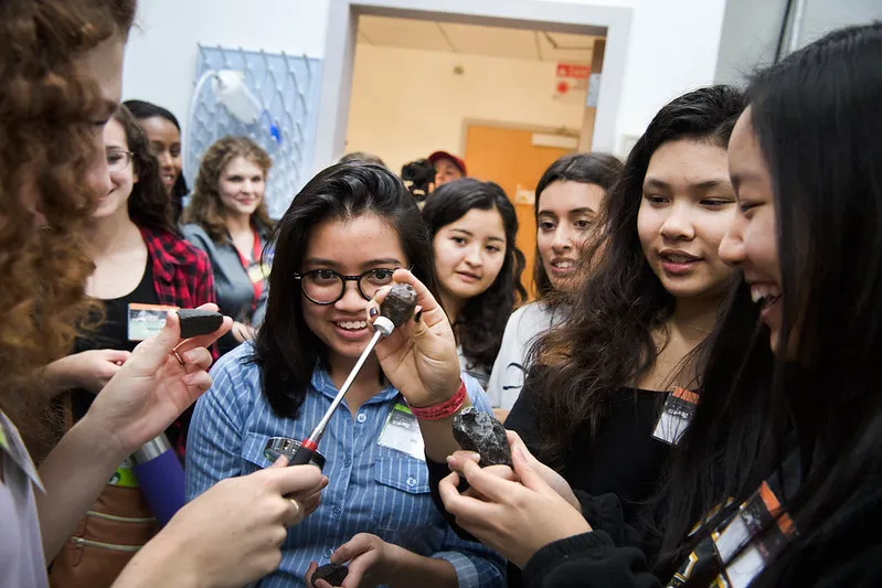 NASA Goddard Hosts Young Women for STEM Girls Night In
